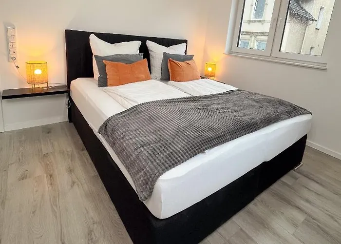 Home Inn Apartments - 101