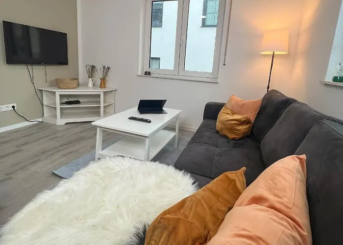 Home Inn Apartments - 101