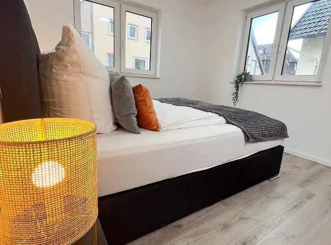 Home Inn Apartments - 101